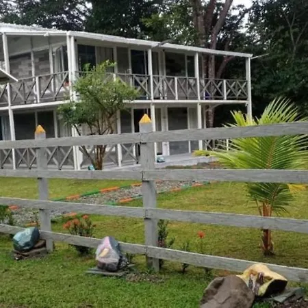 Casa De Vacaciones Ecowasi Veras Capurgana Exterior photo